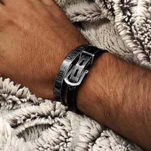 2/$35 💗 2 PC Royal Roman Buckle Numeral Cuff Bracelets Bangles Black